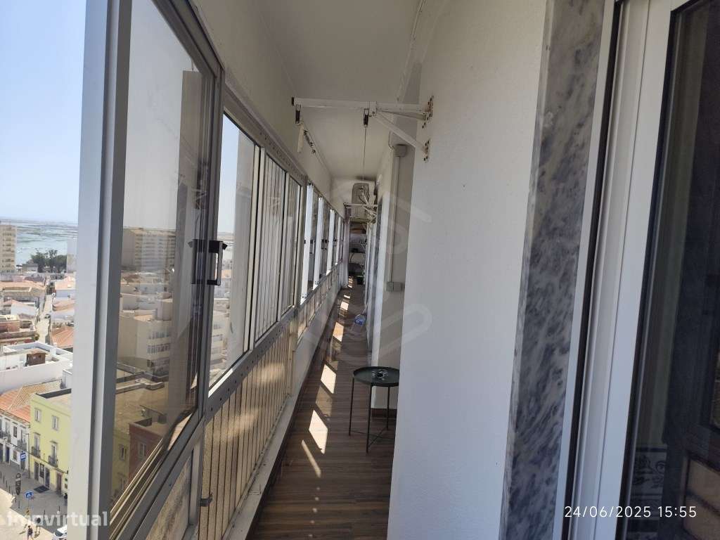 Apartamento,T6, último piso, vista mar, centro, Faro, Algarve - Grande imagem: 2/29