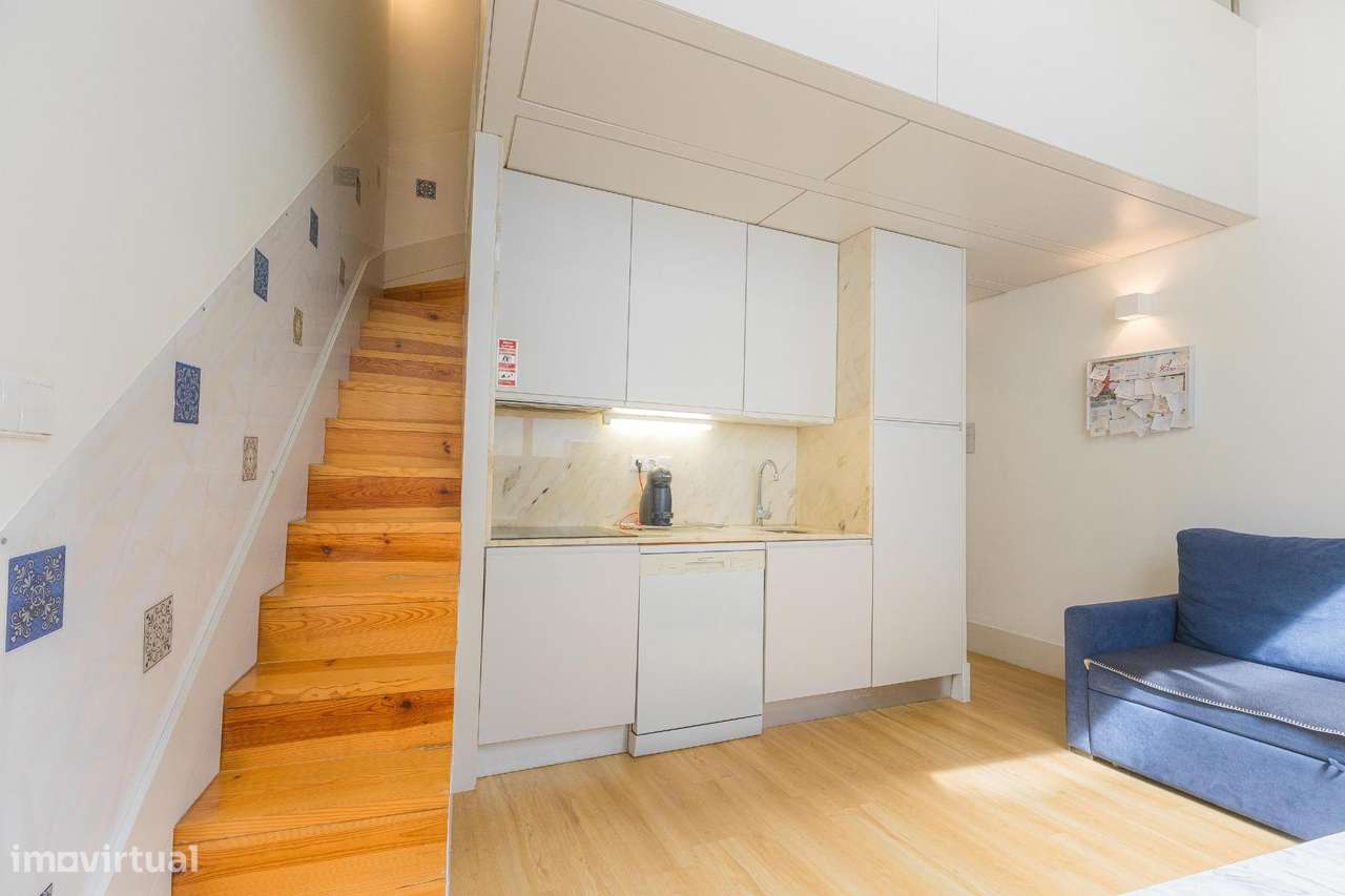 Apartamento T0 com Mezanino | Rua Alves da Veiga | Porto-5