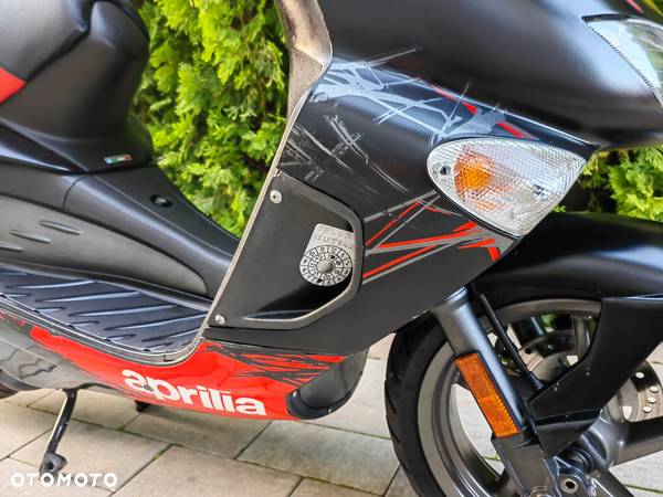 Aprilia SR - 15