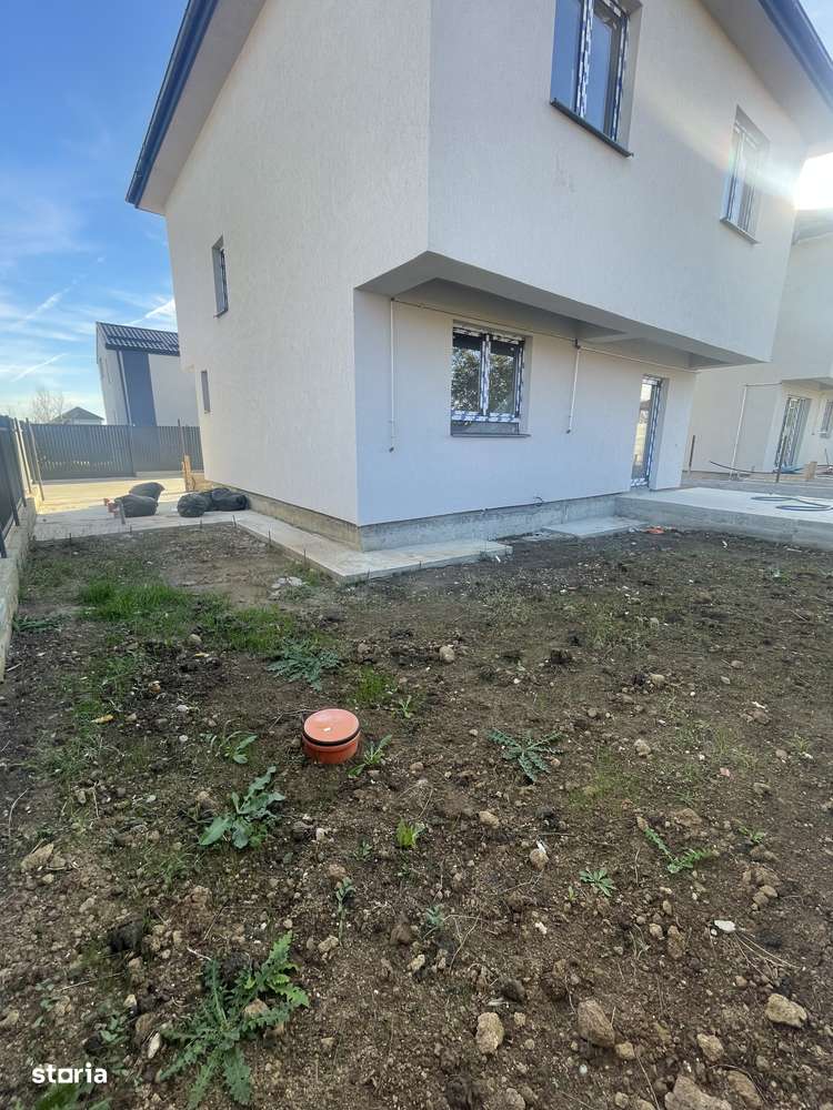 Casă individuală modernă cu 4 camere și finisaje la alegere-3