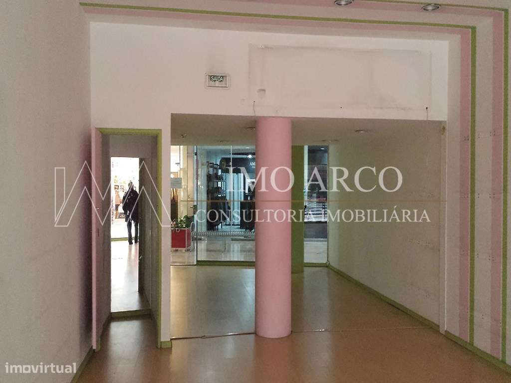 Loja com duas frentes - Grande imagem: 3/7