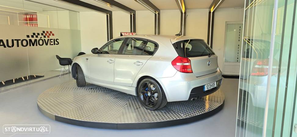 BMW 118 d Pack M - 3