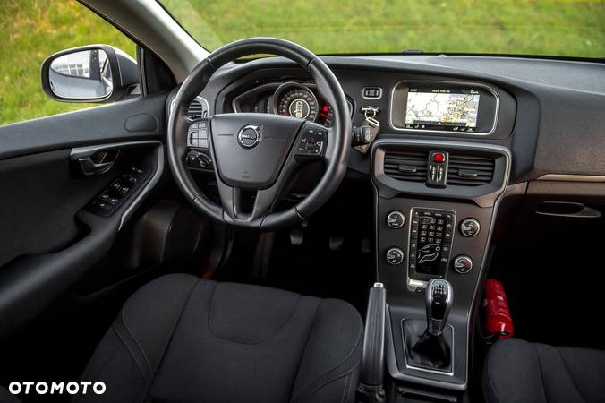 Volvo V40 D2 Drive-E Base - 21