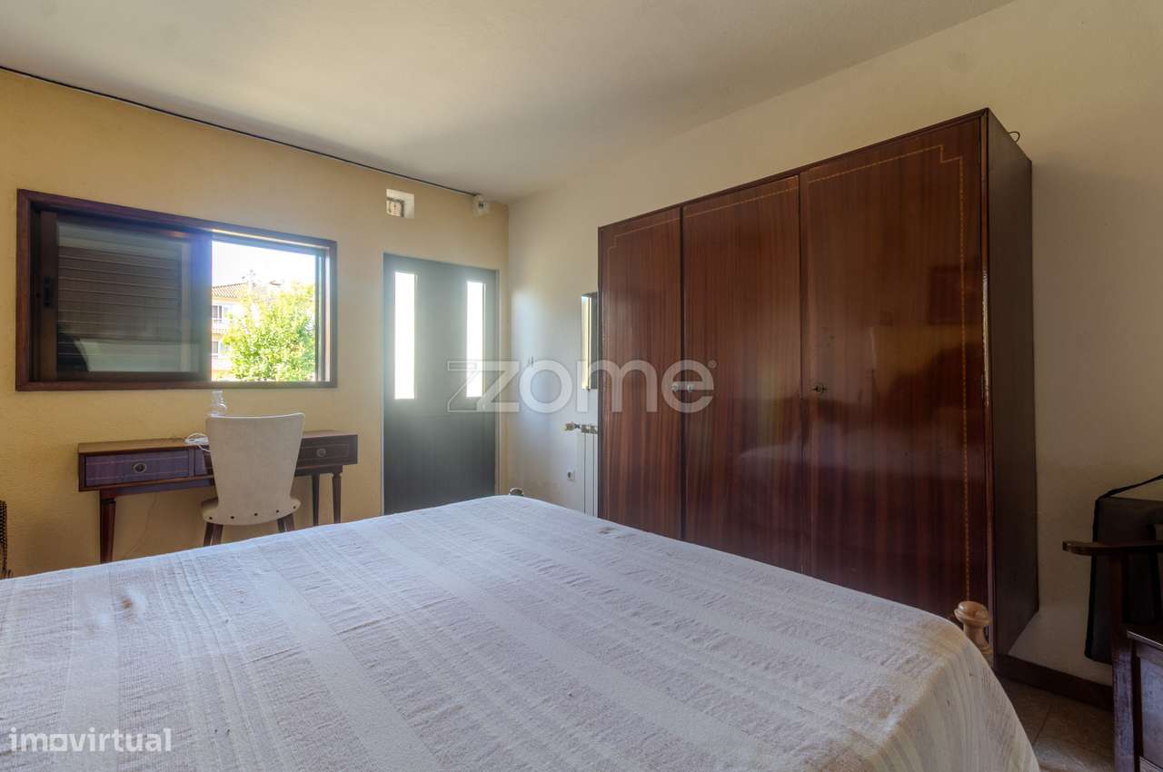 Moradia Isolada T3 com Terreno - Foz do Sousa-23