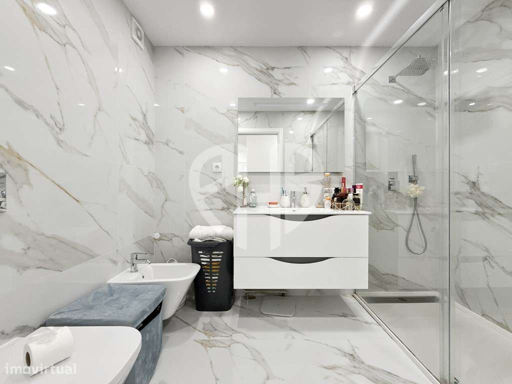 Apartamento T4 Duplex 3/ Suites com Vista Lisboa / Rio Tejo-39