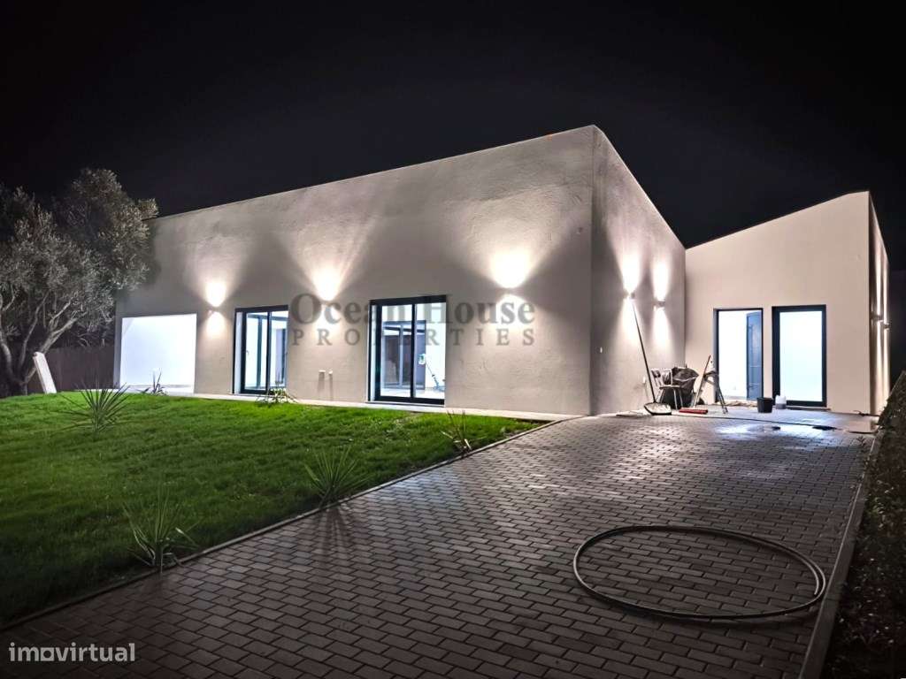 Moradia térrea nova com piscina e garagem - Loulé - Grande imagem: 3/25