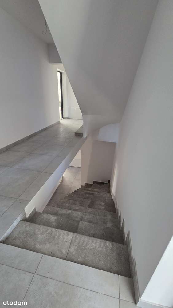 2 mieszkania na 1 księdze - Pełny obrazek: 5/14