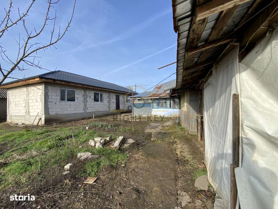 Casa cu teren generos 1600 mp, Petru Rares, Giurgiu! Comision 0% - Imagine principală: 5/7