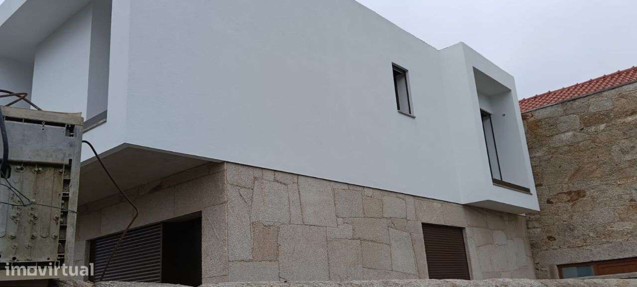 Moradia Nova t2+1 mobilada e equipada Luxuosa - Grande imagem: 4/34