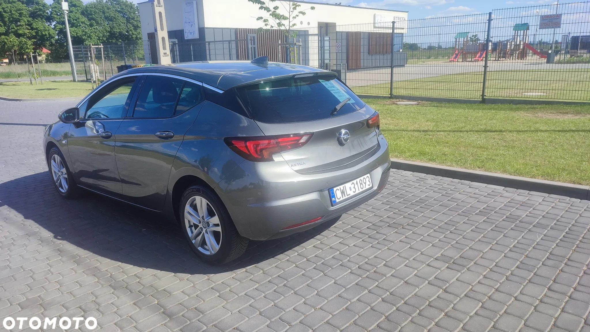 Opel Astra V 1.4 T 120 Lat S&S - 8