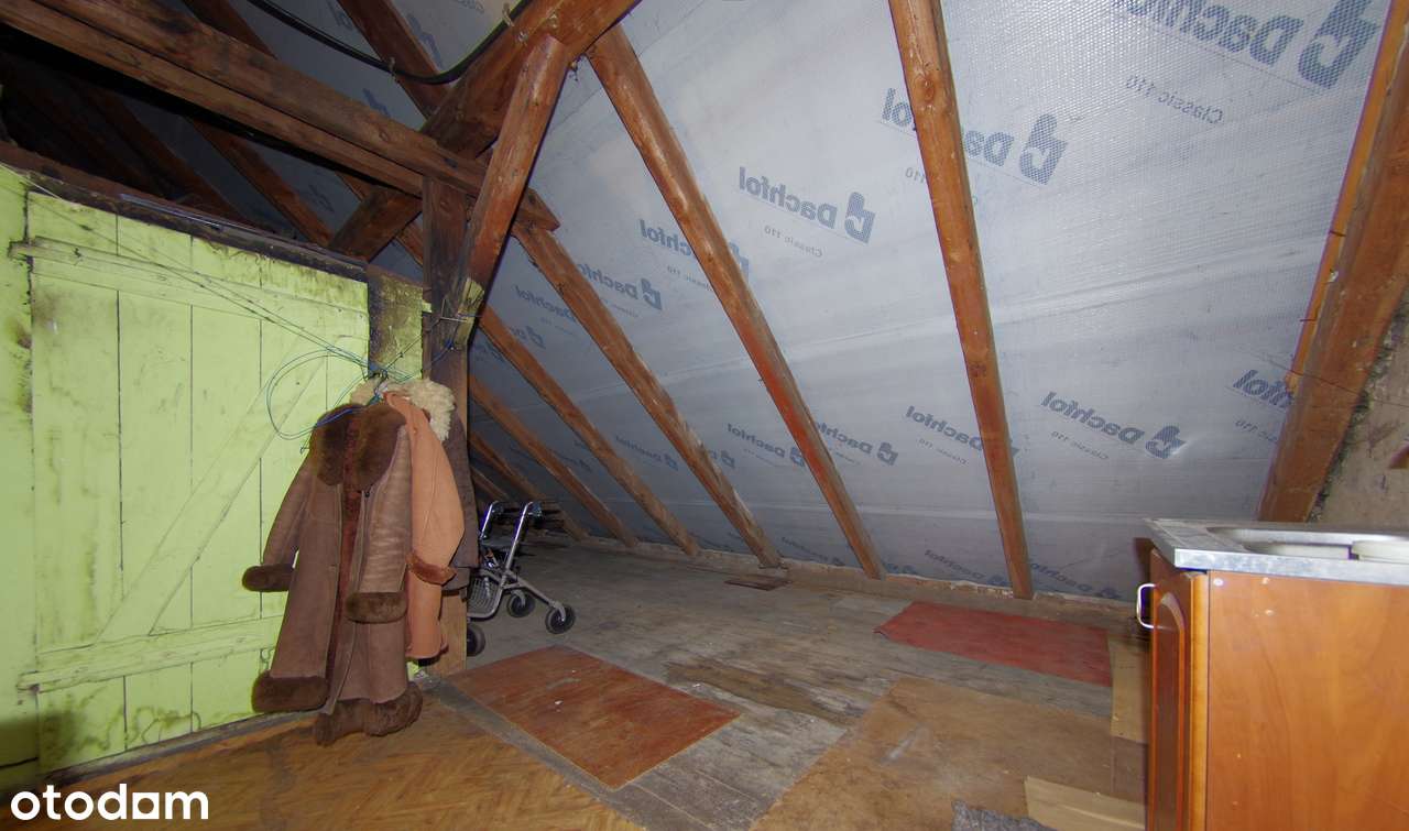 Police / okolica - dom na wsi-7