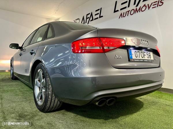 Audi A4 2.0 TDI Exclusive - 8