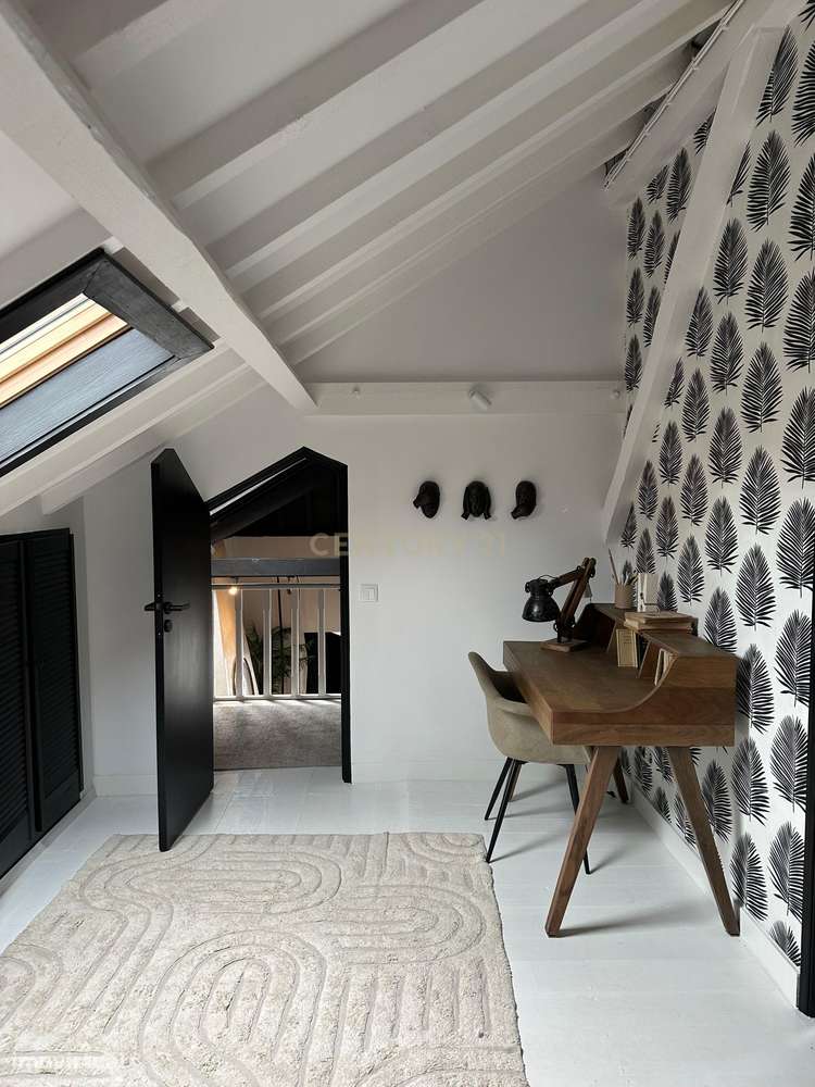 MORADIA ATÍPICA EM  AZAMBUJA - 7 ASSOALHADAS-19