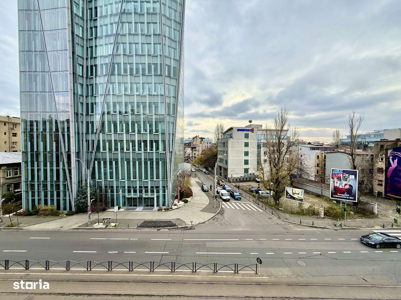 2 camere  | 54 MP | 3 Boxe | DOROBANTI-15