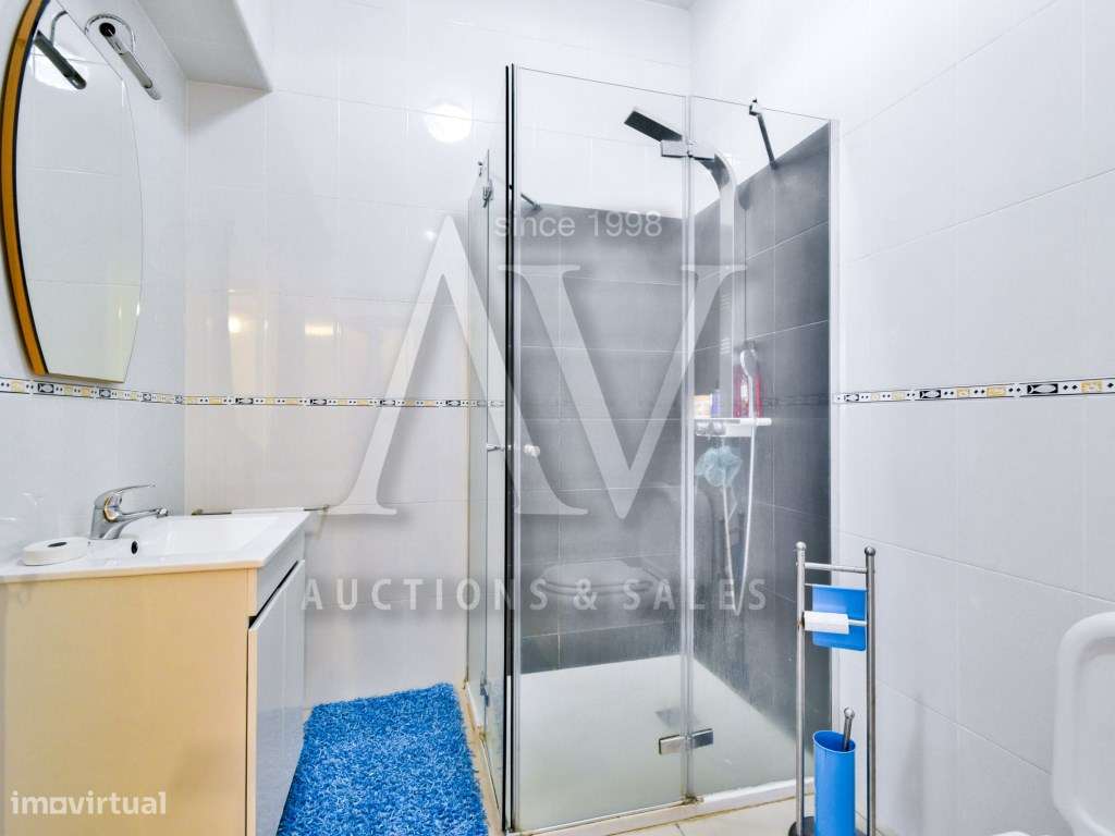 Moradia Independente V3+1 de R/C e Cave-28