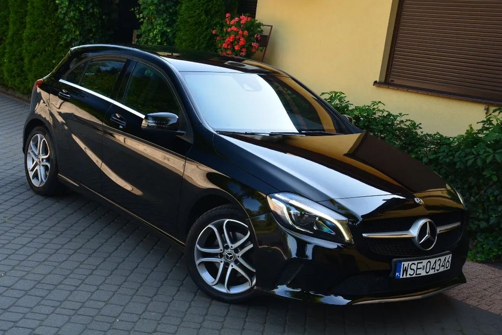 Mercedes-Benz A W176 (2012-) 200 (BlueEFFICIENCY) Urban 2017