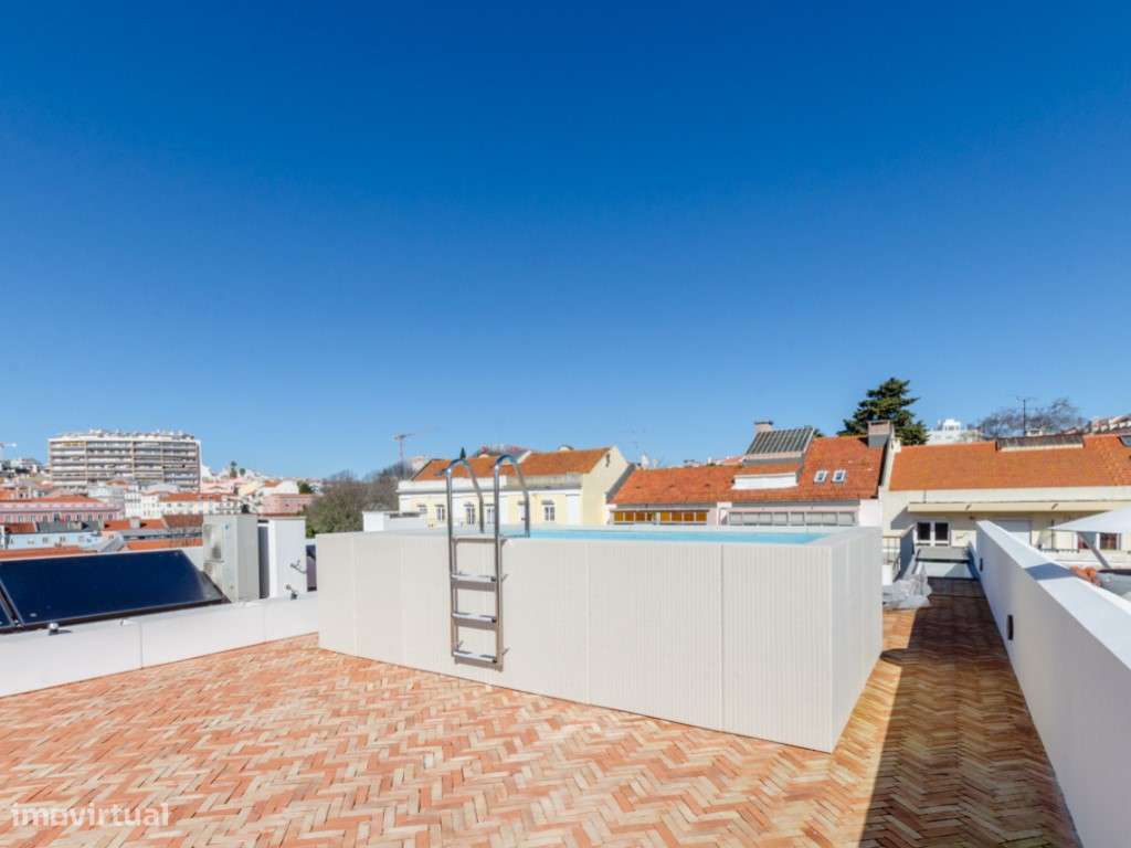 Penthouse única, com piscina, vista e garagem em pleno Príncipe Real - Grande imagem: 4/42