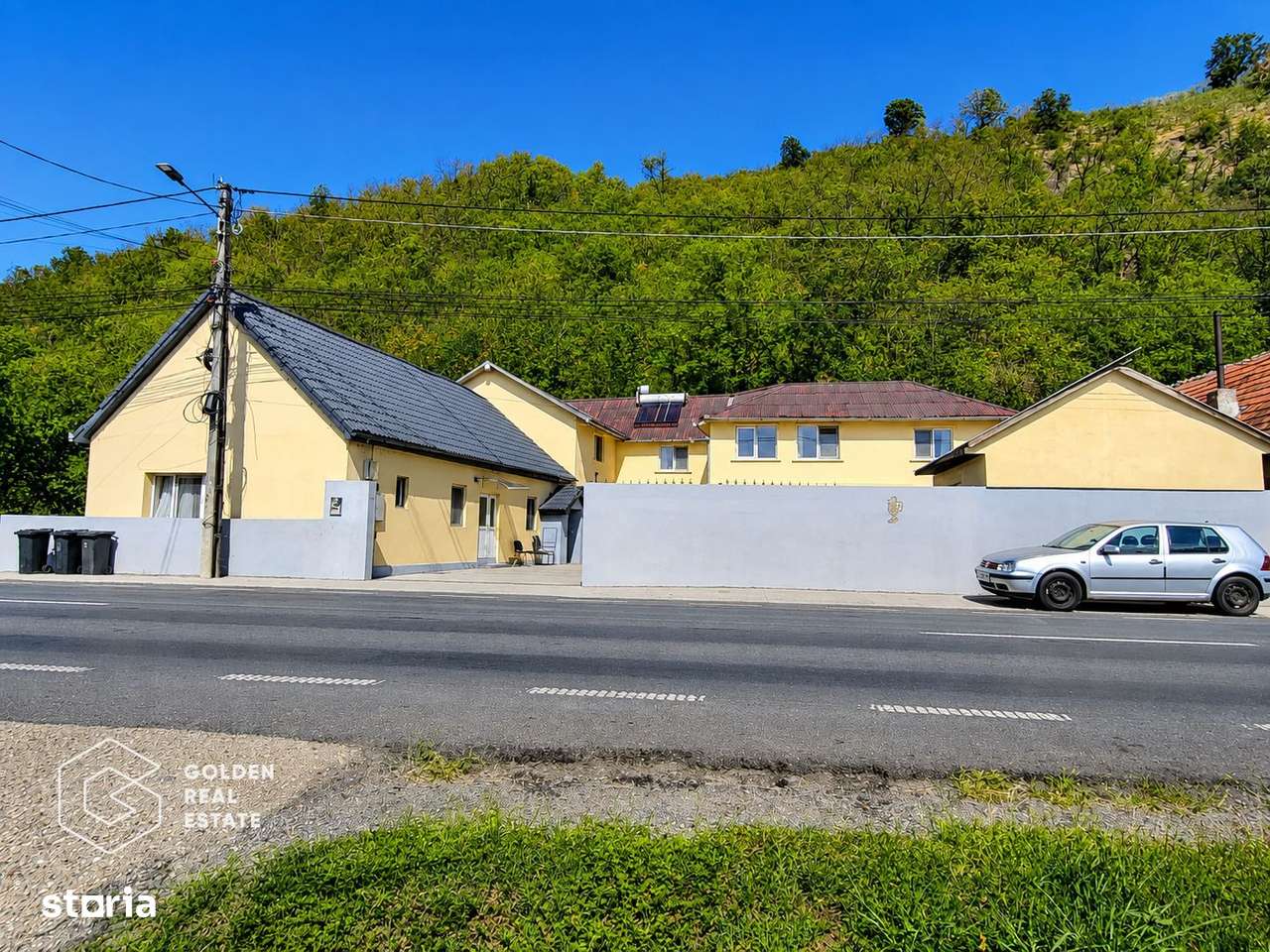 Casa cu 2 corpuri de cladire, oras Lipova-2