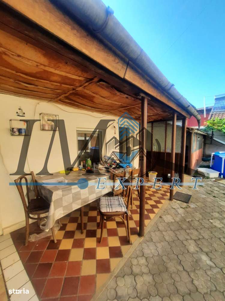 Casa in Sebeș de vânzare - Imagine principală: 1/9