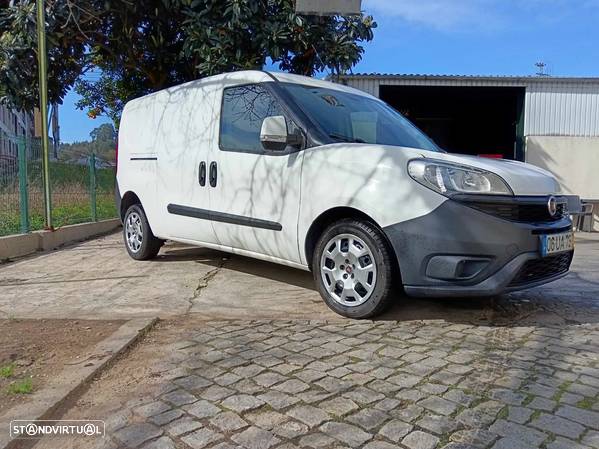 Fiat Doblo 1.6 Mtjet MAXI 3 LUGARES - 3