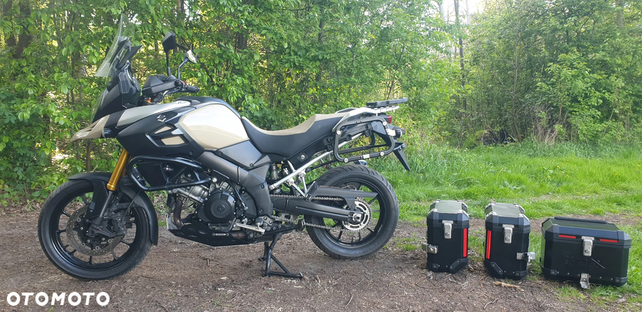 Suzuki V-STROM - 20