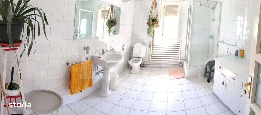 Casa stil boem, cu dependinte , 6 camere,   zona-M17 - Imagine principală: 4/7