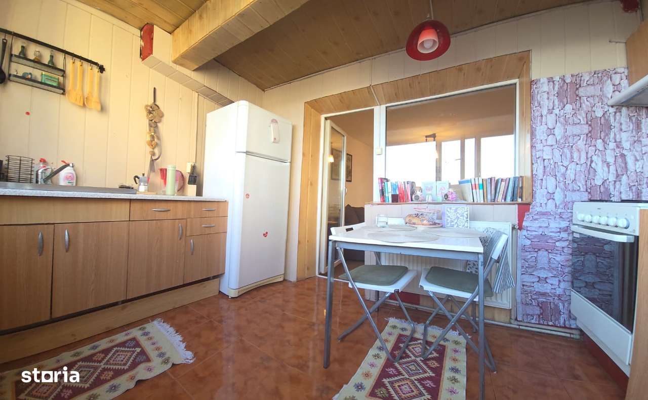 3 camere decomandat si terasa langa Mega Mall-12