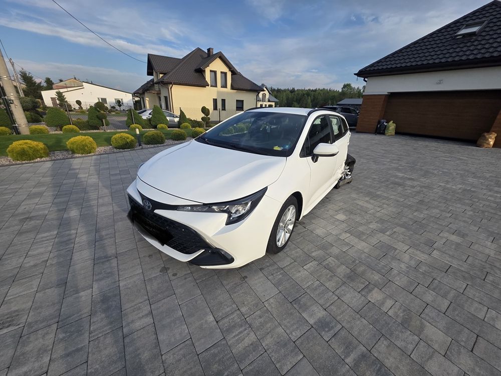 Toyota Corolla Seria E21 1.8 Hybrid Comfort 2024