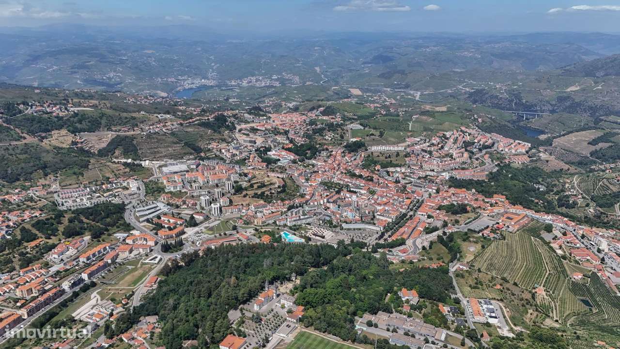 Quinta 7.438 m² em Lamego, Moradia em Pedra, Investimento de Futuro-21
