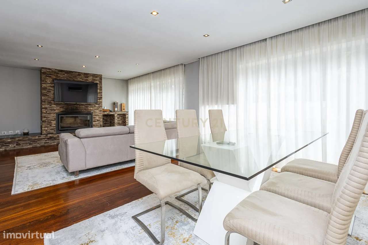 Moradia T4 - Vila de Cucujães - Oliveira de Azeméis-9