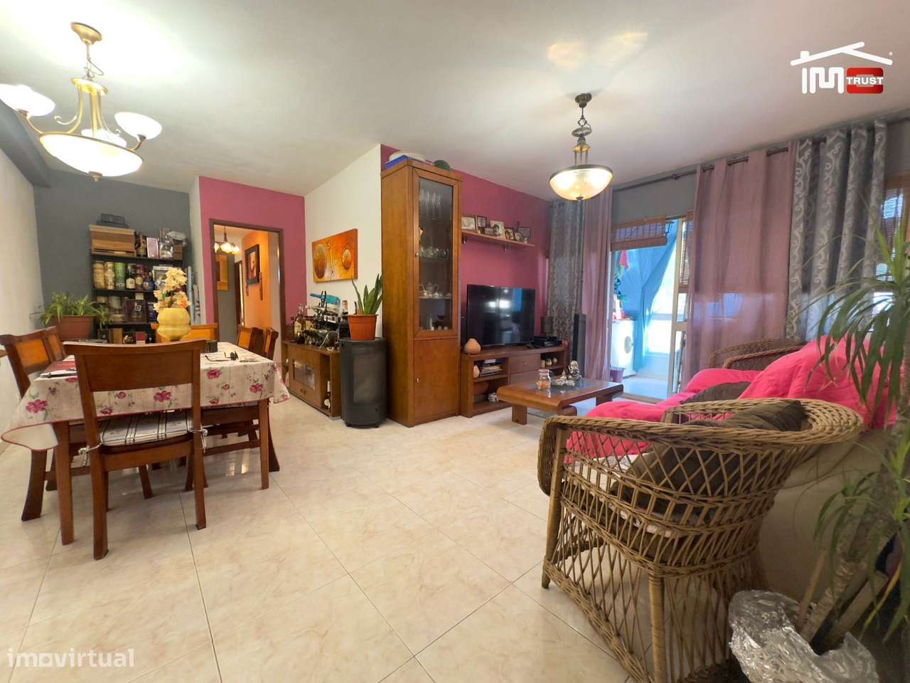 Incrível Apartamento T3 - Com Arrecadação e Elevador - Muito Lumino... - Grande imagem: 5/31