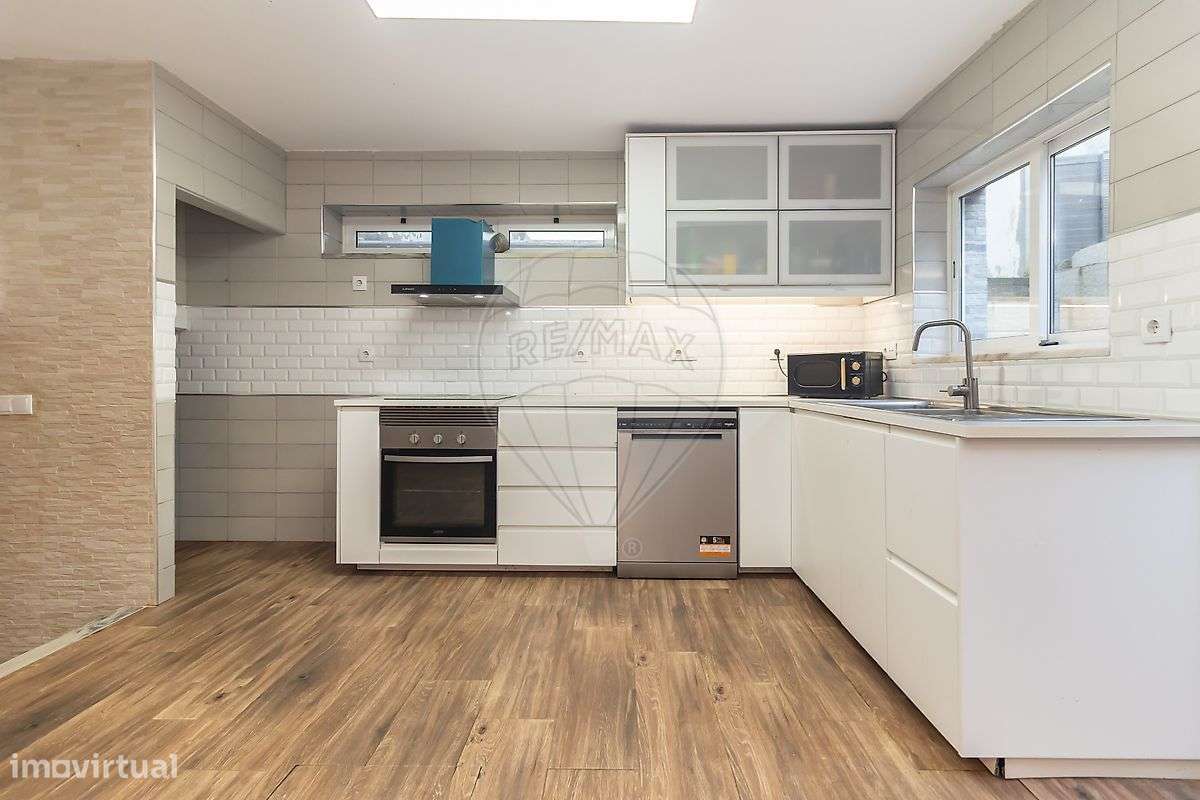 Moradia T2 para venda - Grande imagem: 3/33