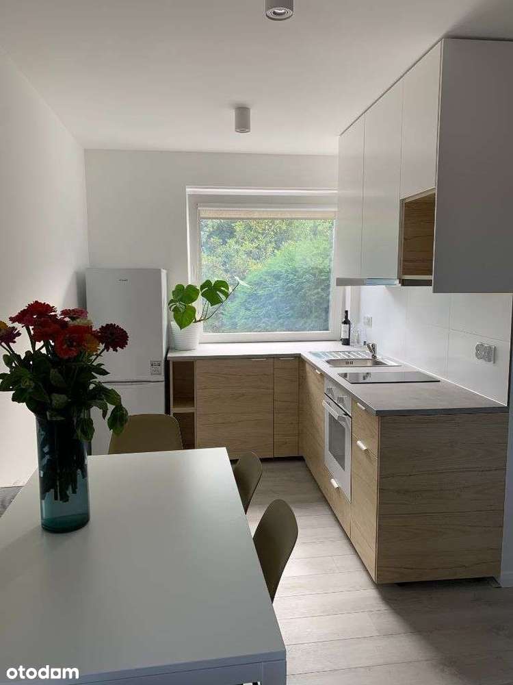 Bez prowizji przytulne studio z tarasem w Redłowie SKM od stycznia - Pełny obrazek: 4/16