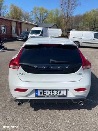 Volvo V40 T3 Drive-E R-Design Momentum - 10