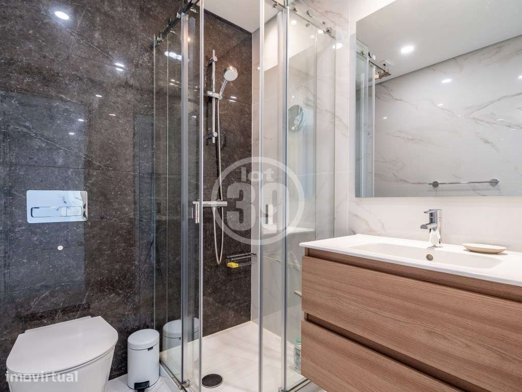 Apartamento T2 com piscina, Estacionamento Privativo, no Centro de ...-26