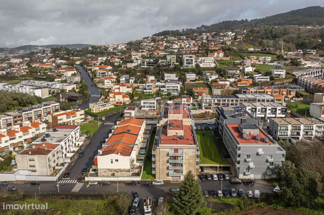 Apartamento T1 em Fraião, Braga-20
