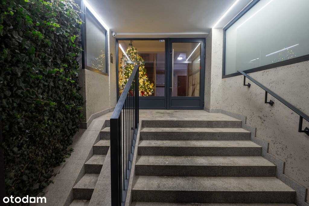 2 pokoje w ścisłym centrum Warszawy-7