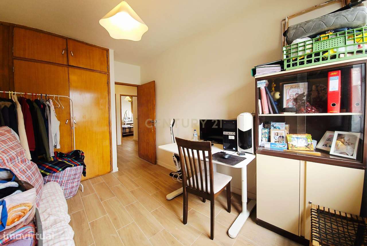 Apartamento T4 duplex em Setúbal com Vista e Boa Exposição Solar-15