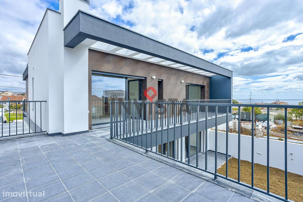 Moradia nova com 3 suites e com arquitectura moderna-30