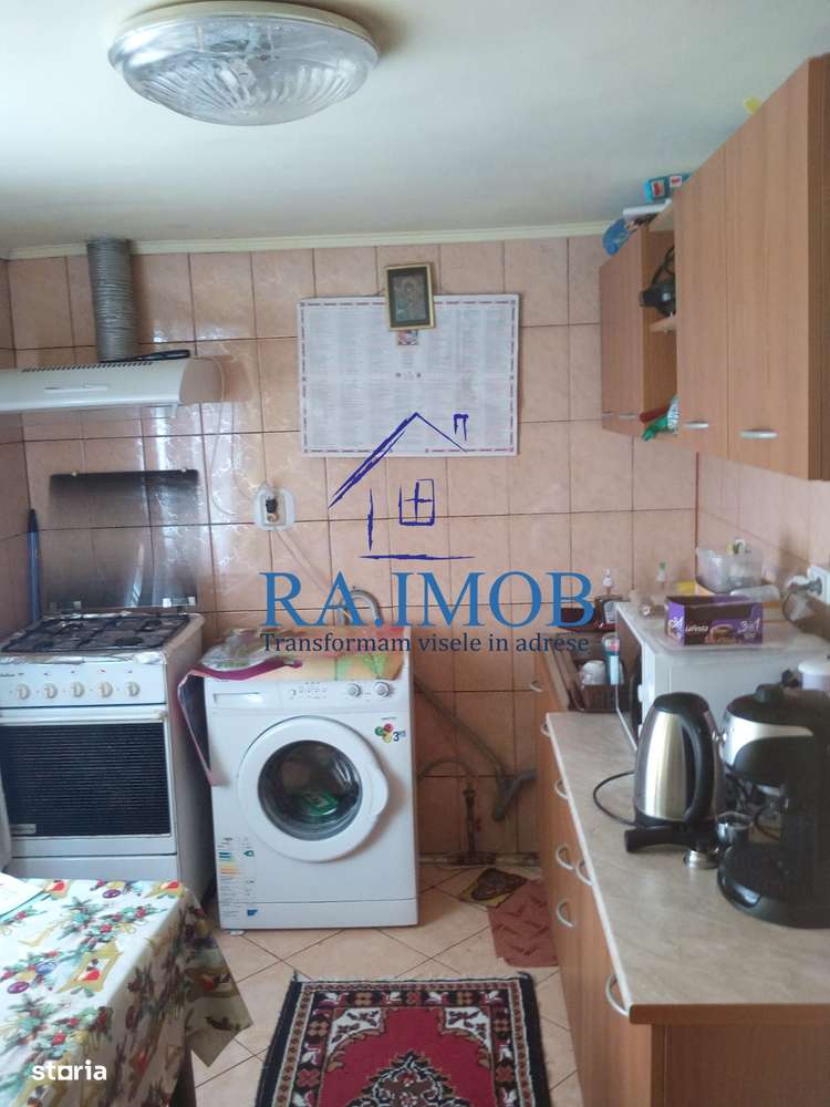 Casa cu 9 camere, sat Gageni-Prahova- 85000 euro negociabil-13