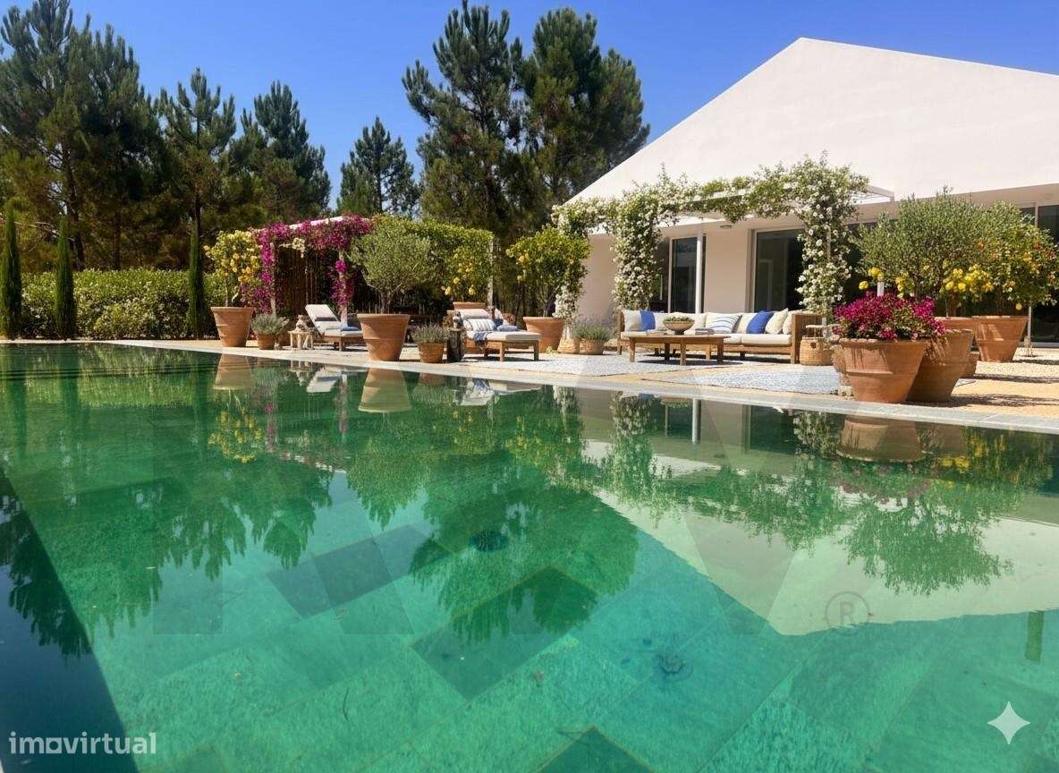 Moradia T3 com 480 m2 de área construída e mais de 9.000 m2 de Terreno - Grande imagem: 4/21