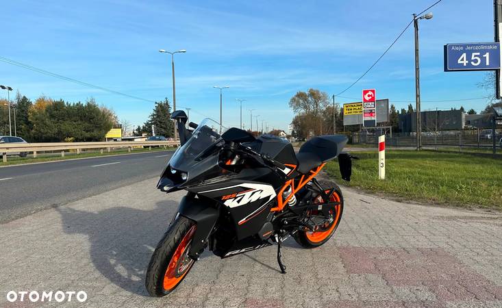 KTM RC 125 - 4