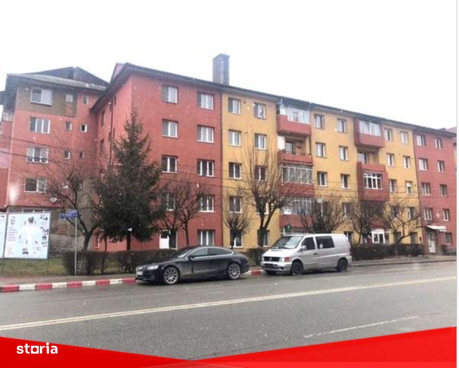 Apartament 3 camere-Petrila, jud. Hunedoara