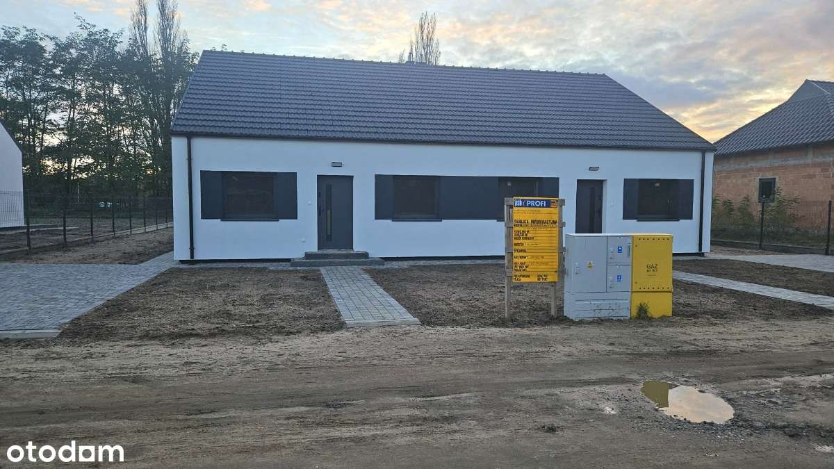 Funkcjonalny dom w zabudowie dwulokalowej, kameralne osiedle-6