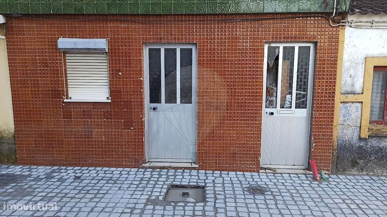 Moradia T1 para venda - Grande imagem: 4/9