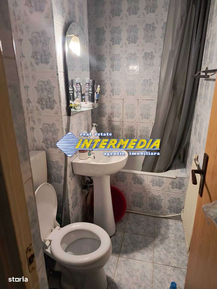 OKAZIE ! Garsoniera de vanzare 28 mp CETATE etaj 1 Alba-4