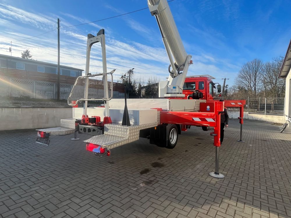 Podnośnik Koszowy Zwyżka 33 Metry Ruthmann T330 - zdjęcie 9