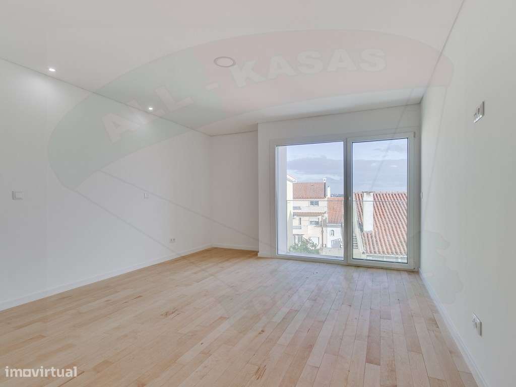 Moradia T3, a ESTREAR com Piscina em Famões, Odivelas: O seu Oásis!-30