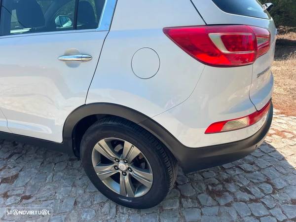 Kia Sportage 1.7 CRDi ISG TX - 11