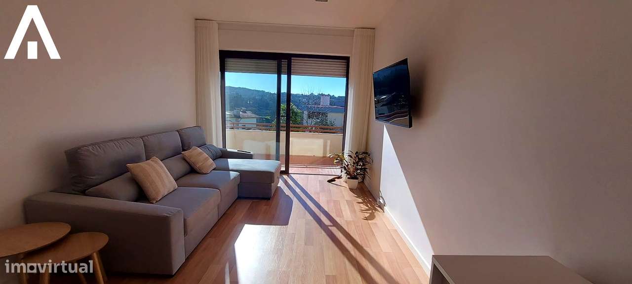 Apartamento T1 renovado e mobilado- Centro Barcelos - Grande imagem: 4/7